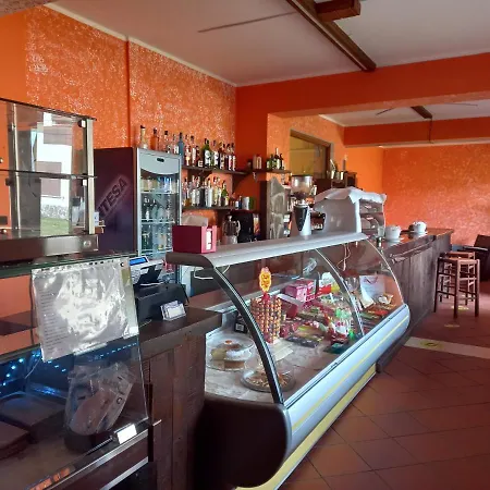 فندق Rifugio Alantino