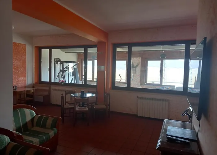 فندق Rifugio Alantino